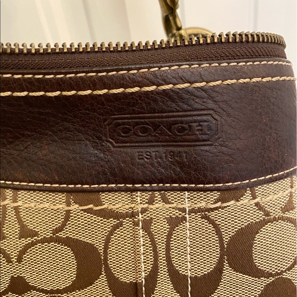 COACH Signature Duffle Bag - Picture 5 of 8